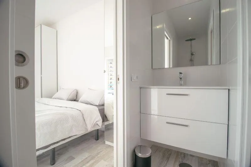 Apartamento Paraiso Del Sur 2-Bedroom Luxury Suite, Sea & Mountain Views Costa Adeje  España